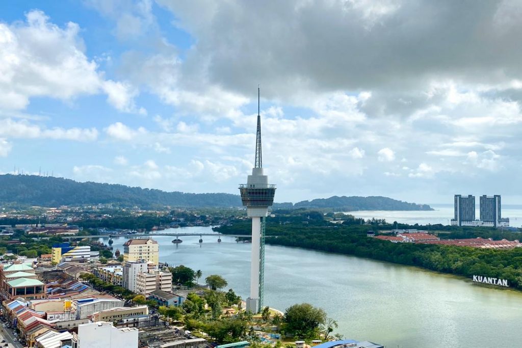 Welcome to the Kuantan 188 – The second tallest tv-tower in Malaysia