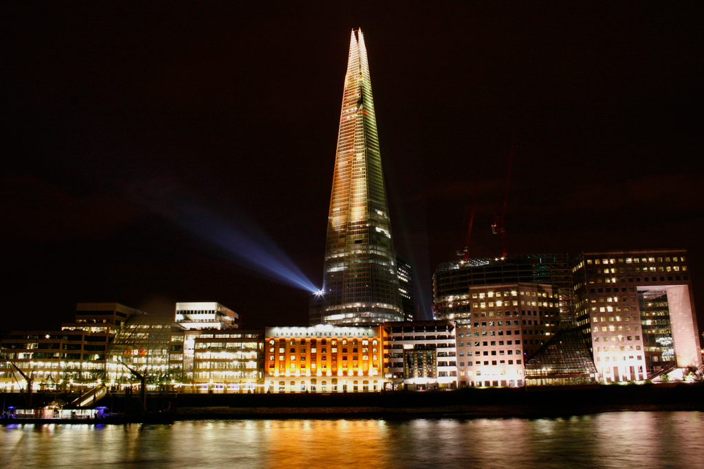 Brightening London’s Skyline: The Shard’s Festive Lights Illumination